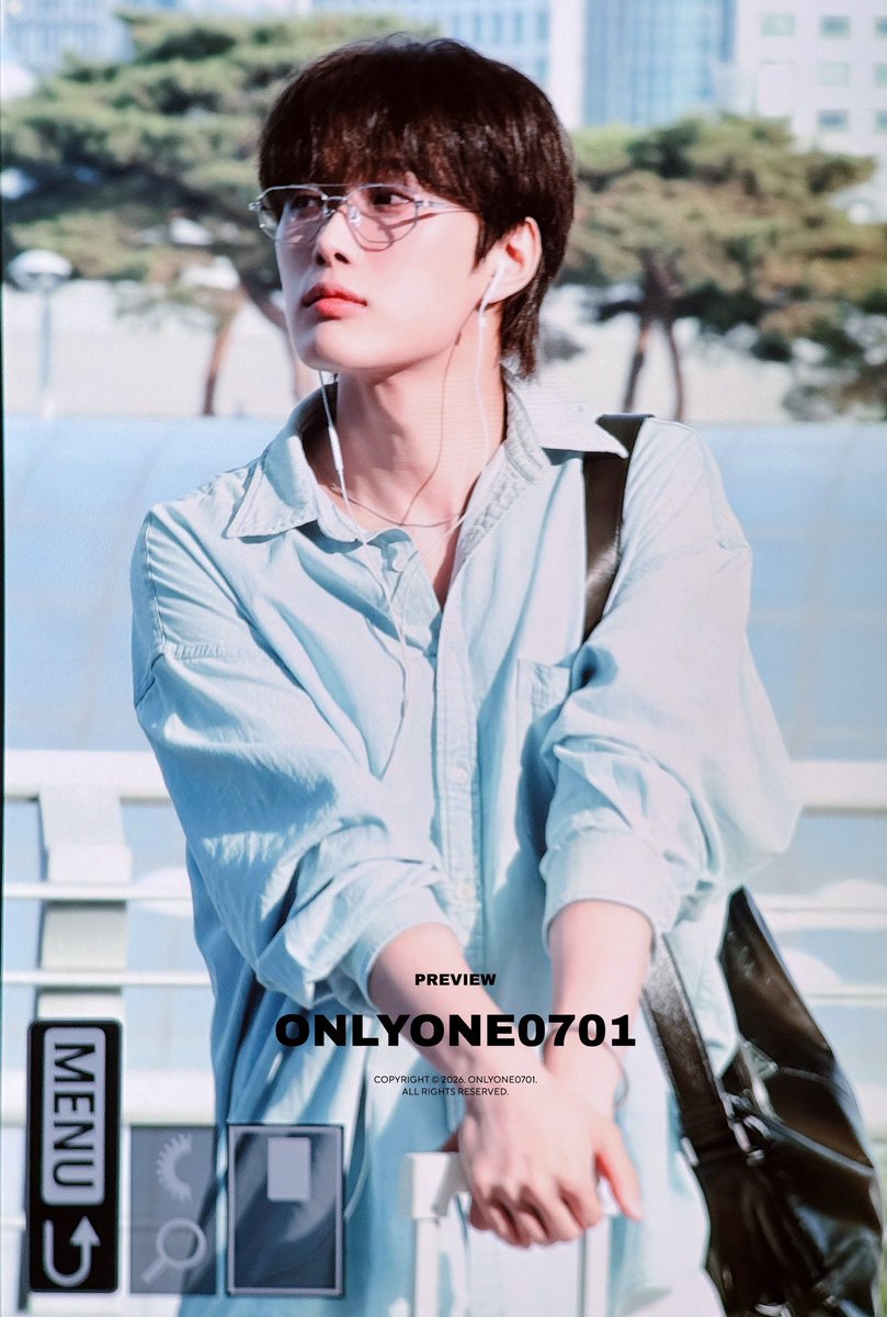 Post by juju🐧 on X: 🫦🫦🫦