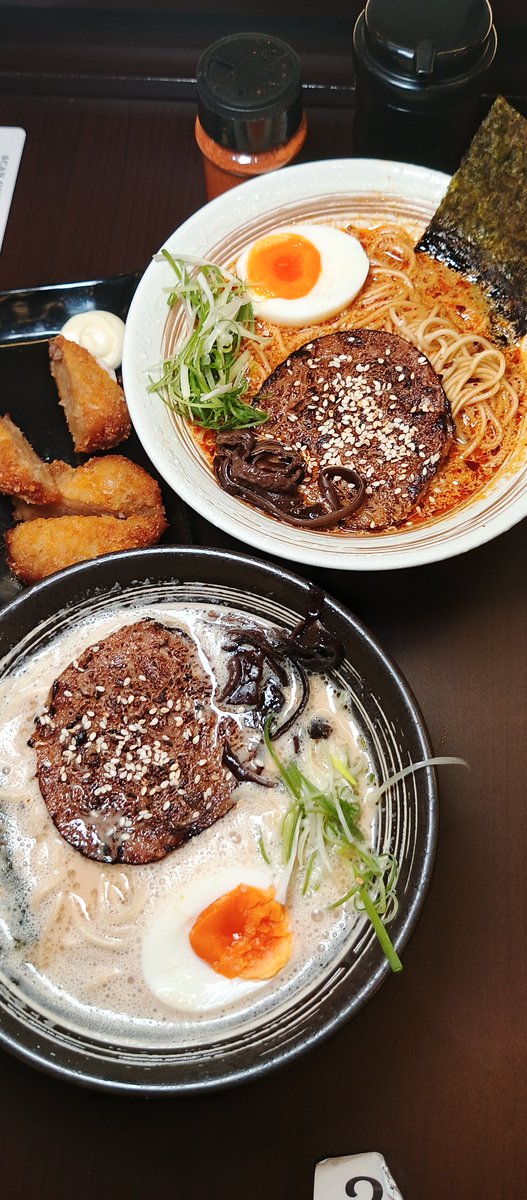 Ark_ei's tweet photo. Roku Ramen Tebet #rokuramen #roku #ramen #tebet https://t.co/qsEOi0Fuwr