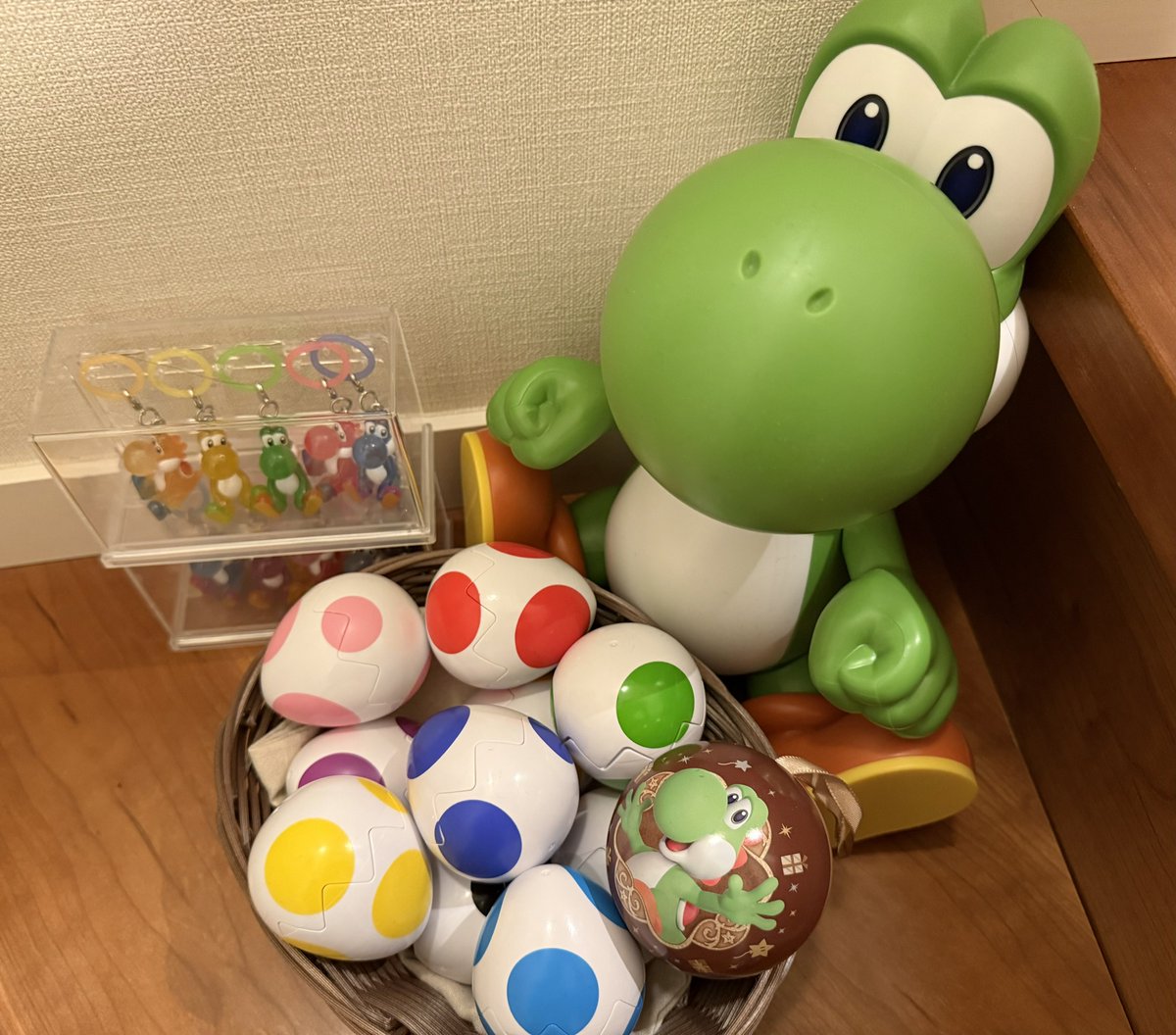 ヨッシーのめじるし 卵集めると可愛い増すからイースターっぽくカゴに