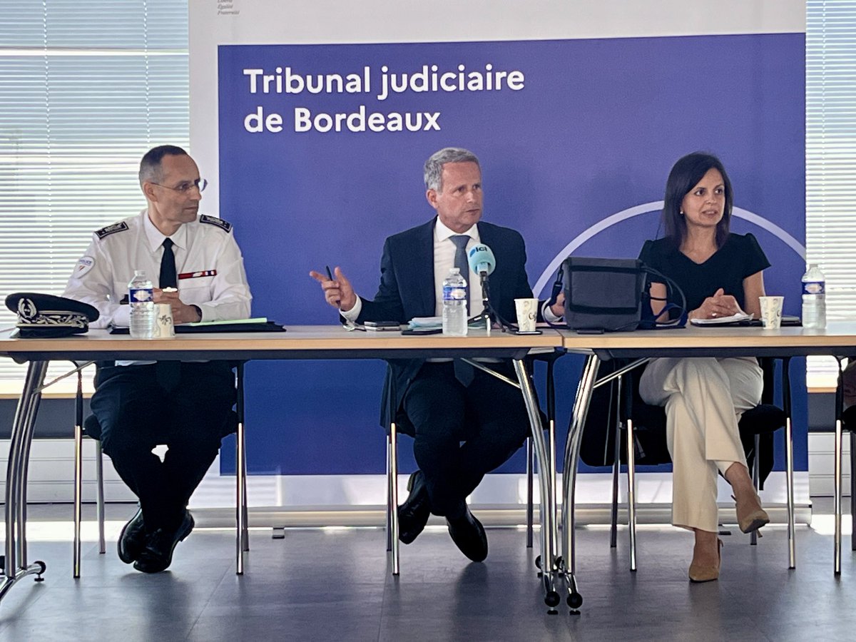 Police Nationale 33 tweet media