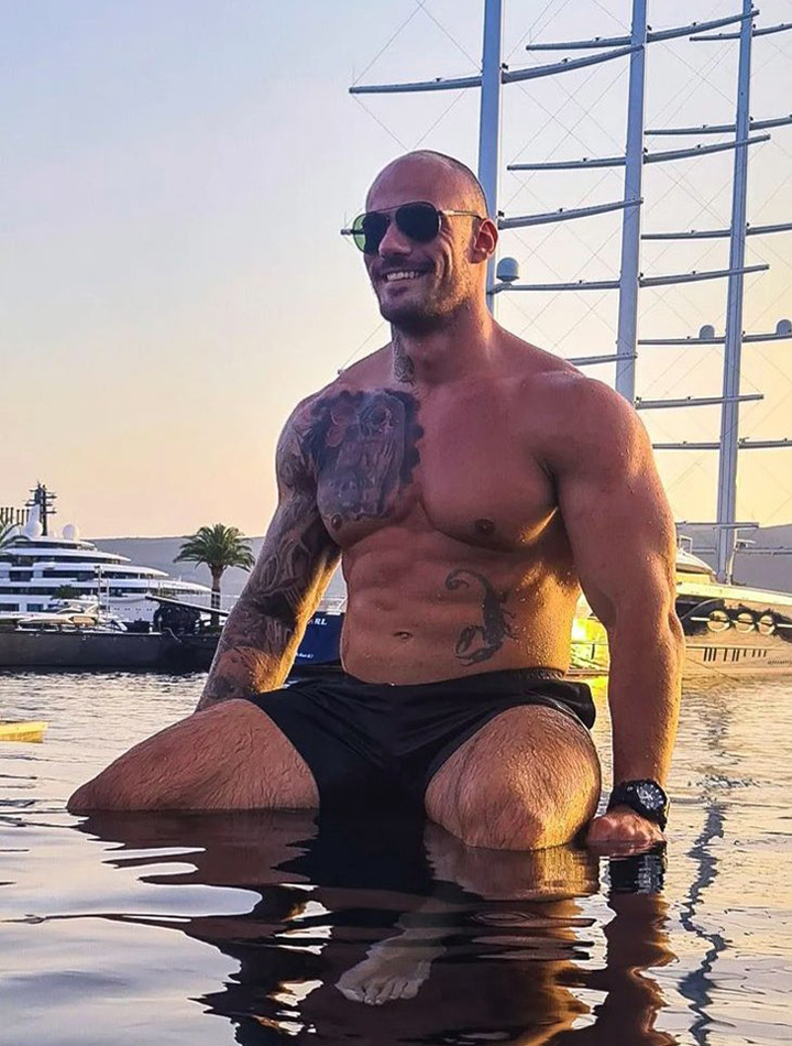 Serbian Muscle tweet media