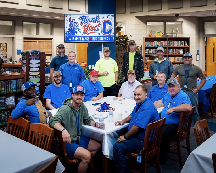 clevecityschool's tweet photo. Today we celebrated our Maintenance Team and Bus Drivers with breakfast courtesy of Eggs Up Grill! 💙 Thank you for all you do for CCS, and thank you to Cleveland Middle School for hosting.

Photo Courtesy: Ms. Kari Jo Harris
#BuildingChampions #BuildingCommunity #ChooseCleveland https://t.co/doWdDpzrJ8