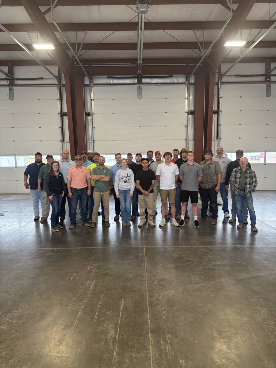 GenExc's tweet photo. GE welcomed our 2026 Summer Interns to the team this week! We kicked off the summer with lunch from Yes Chef catering, a little friendly competition, and a chance for everyone to meet the crews they’ll be learning from in the field. https://t.co/8C7yywKl1f