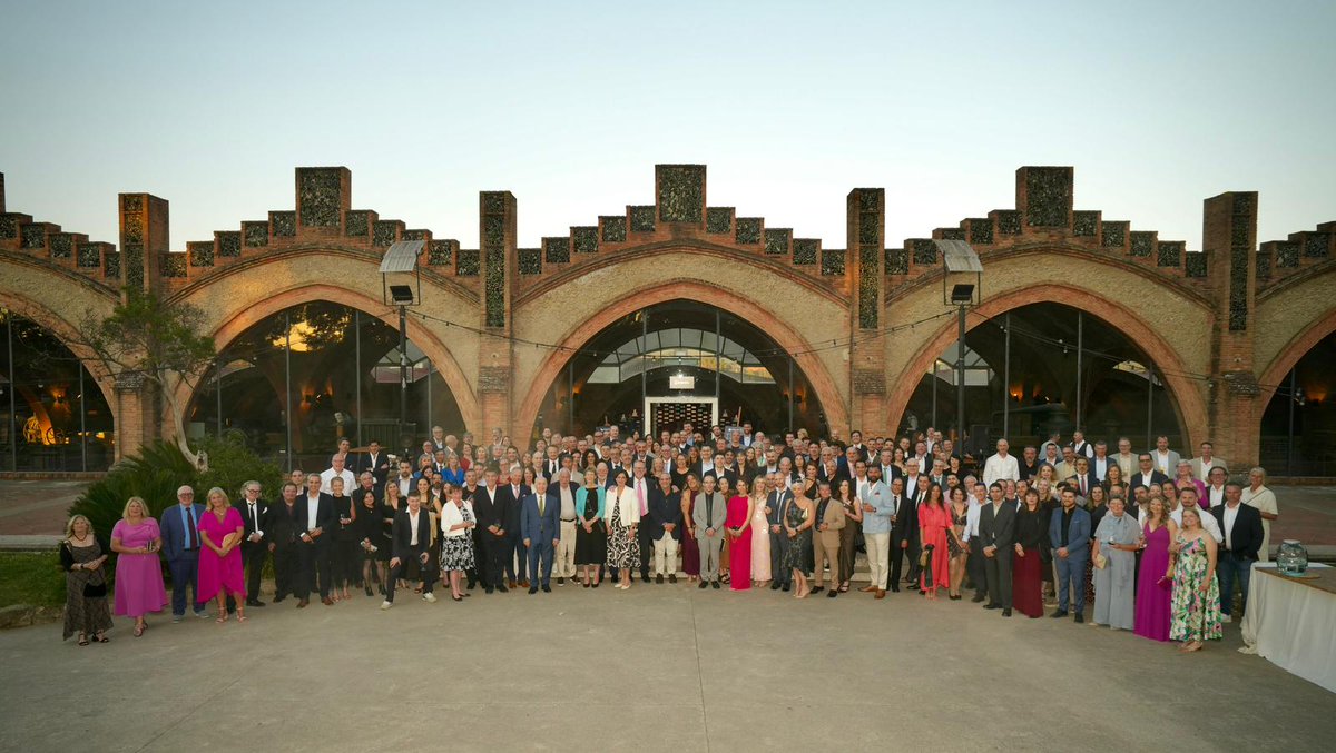 KillgermSA's tweet photo. Anoche, entre las históricas bóvedas del Celler Gran de Cavas Codorníu, cerramos un círculo que empezó hace tres décadas con mucho trabajo, mucha ilusión y, sobre todo, mucha buena gente a nuestro lado.❤️ 

Gracias por acompañarnos.

#KillgermSA #30Aniversario https://t.co/fC6j7dOGsu