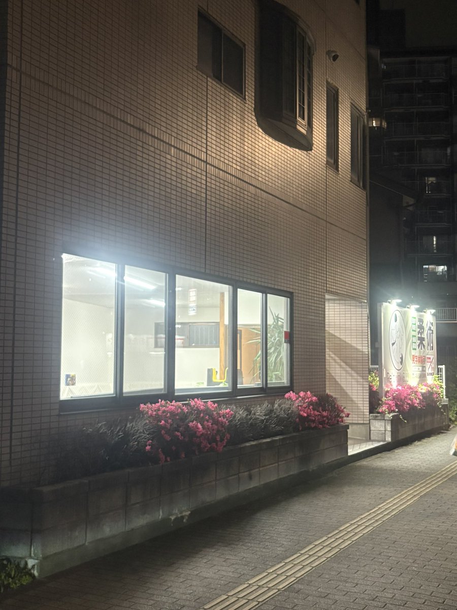 Kuramoto T tweet media