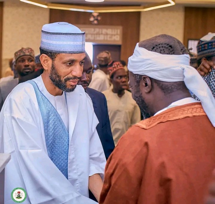 usman_amb's tweet photo. On Friday, May 22, 2026, I observed the Juma'at Prayer at the Government House mosque in Kano.
@_Dan_Mallam @AbbaYellow9 @Ahmad_Gogel @Baash_Kano @sultanbellojr @SafiyyaB1 @jrnaib2 https://t.co/5qwFjwetFp