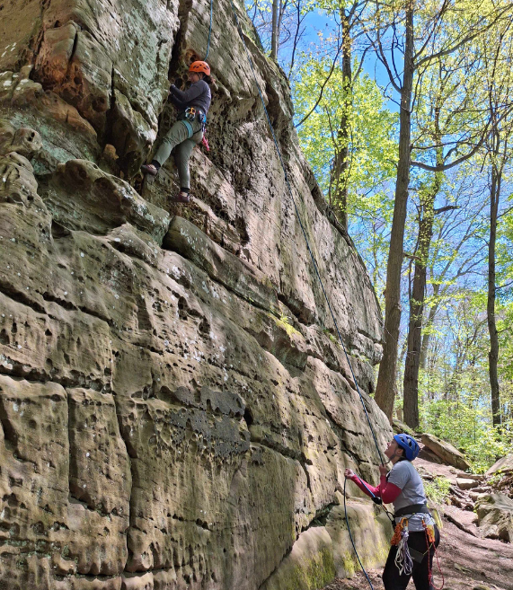 R2CFoundation's tweet photo. Big shoutout to our staff for completing Professional Climbing Instructors Association (PCIA) Outdoor Rock-Climbing Training! 🧗‍♀️ Some of our climbing staff, including Courtney, Sarah, and Erin completed three long day days of PCIA training. We're SO proud of their hard work!💙 https://t.co/rpi25nRsJa