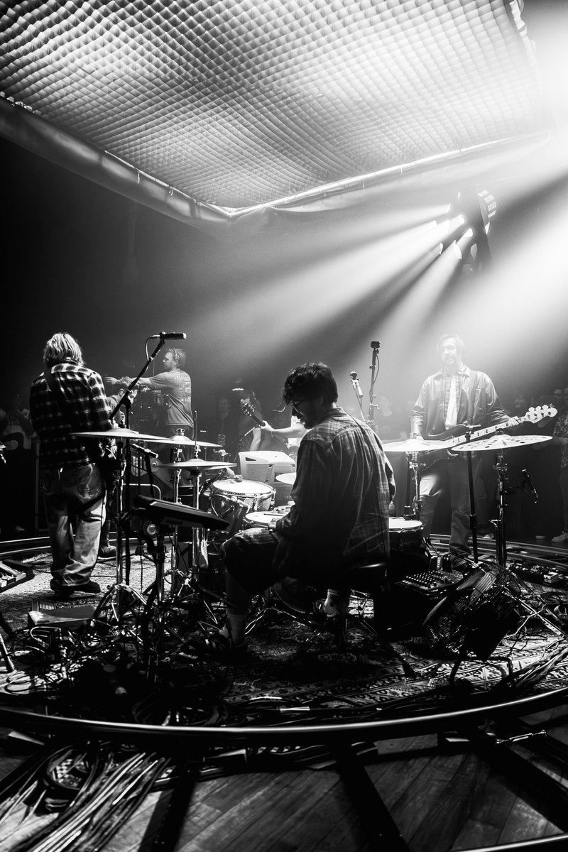Nothing But Thieves tweet media