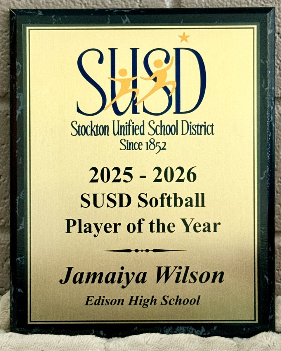 JamaiyaRWilson's tweet photo. Thank you Stockton Unified School District for naming me Softball Player of the Year!
Freshman season was one I’ll never forget. Thankful, humbled, and knowing it’s only the beginning! 
#PlayeroftheYear #varsity #twentytwentynine #seven #softball @FactoryInstitu1 https://t.co/QYEIHssrlP