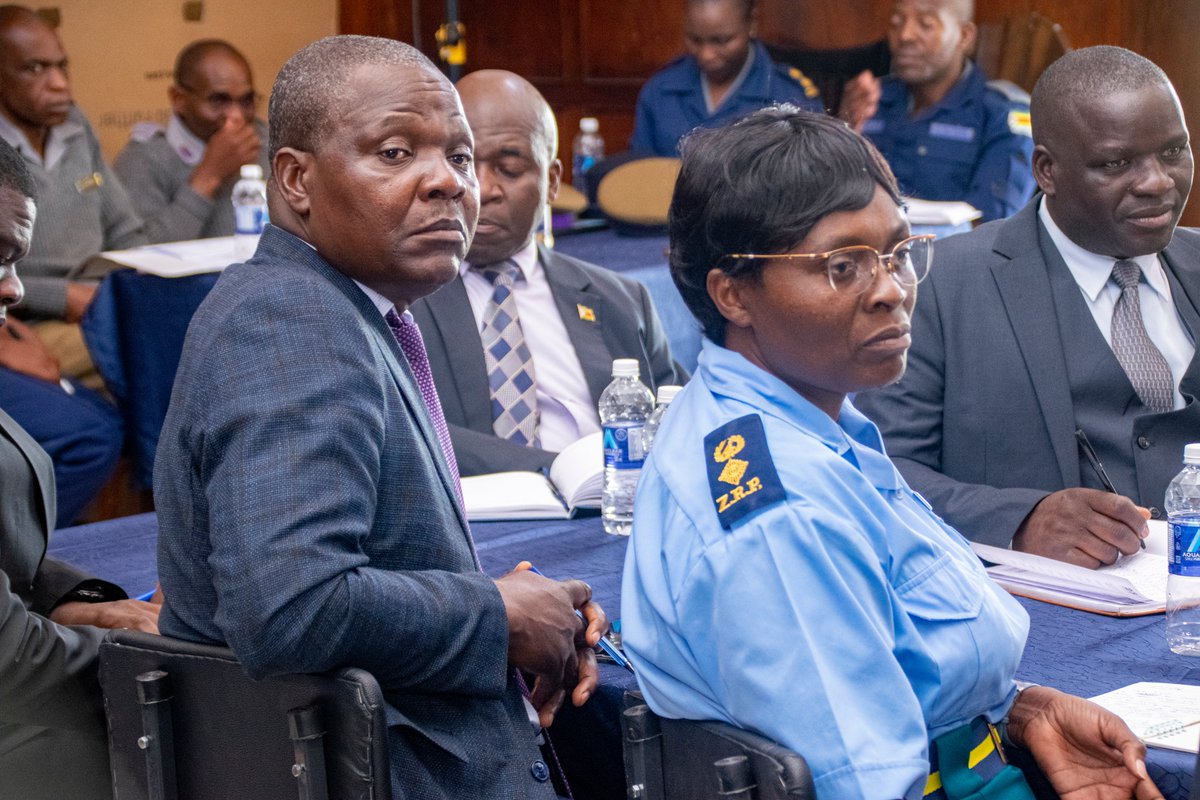 Zimbabwe Republic Police tweet media