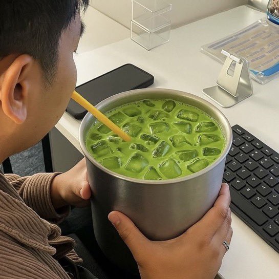 karirfess's tweet photo. jawab jujur..

kalian tim matcha atau coffee? https://t.co/H5chQi1X39