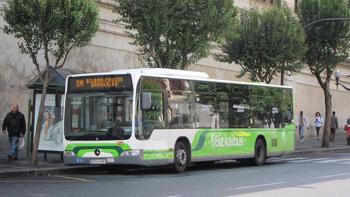 FSCdeCCOO's tweet photo. 🚌 Registramos alegaciones al anteproyecto de la nueva oferta de servicio de Bizkaibus para Uribe-Kosta y Txorierri-Mungialdea.

👍 Continuaremos haciendo seguimiento del proceso y trasladando propuestas para garantizar un servicio público de calidad.

➡️ https://t.co/hnhFpJD17t https://t.co/kFyJmubS7w