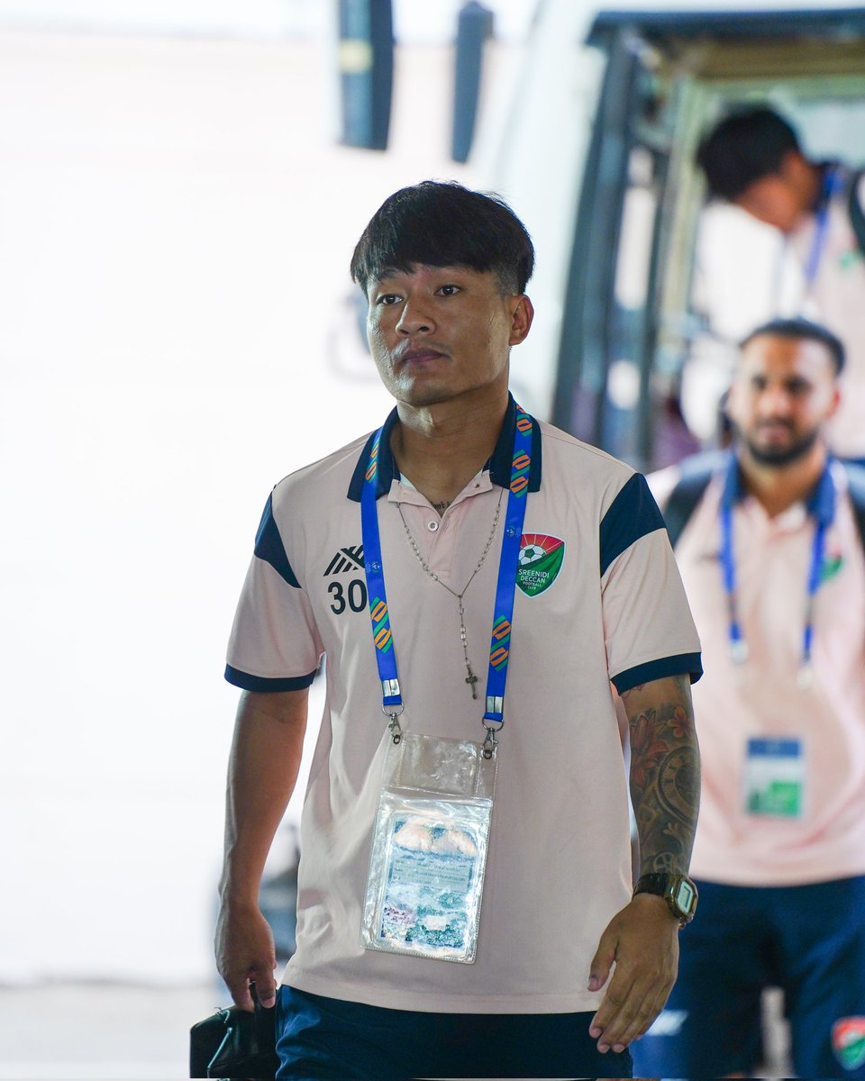 sreenidideccan's tweet photo. Checking-in at the PJN Stadium, Fatorda for the final clash of the season 🧡 💚 

#WeAreSDFC #SDECDEM #StarCementIFL https://t.co/VOEo071xRh
