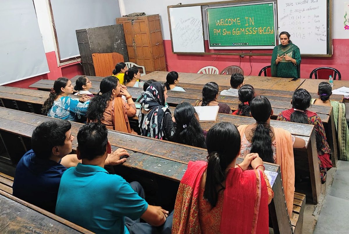 ccpcrofficial's tweet photo. 📍 Chandigarh | 22 May 2026
CCPCR organized a parent awareness session at PM Shri Government Girls Model Senior Secondary School, Sector-18C on Child Rights, POCSO Act & Cyber Safety. 35 parents participated.

Ms. Shipra Bansal emphasized emotional well-being, digital safety and parent-child communication. Helplines: 1098 | 1930 | 1933

🌐 https://t.co/DnA1NFey5M

@pmooffice8 @narendramodi @hmoindia @MoHFW_INDIA @Gulab_kataria @ministrywcd @eduminofindia @ncpcr_ @IShiprabansal @chandigarh_admn 

#CCPCR #ChildRights #POCSO #CyberSafety #Chandigarh
