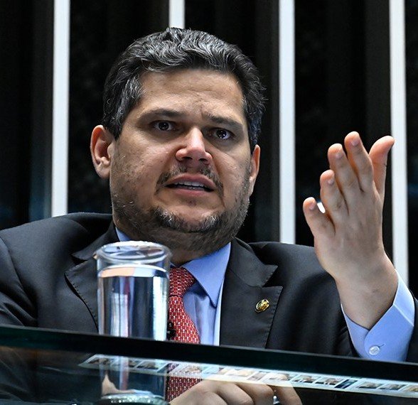 Notícias Paralelas tweet media