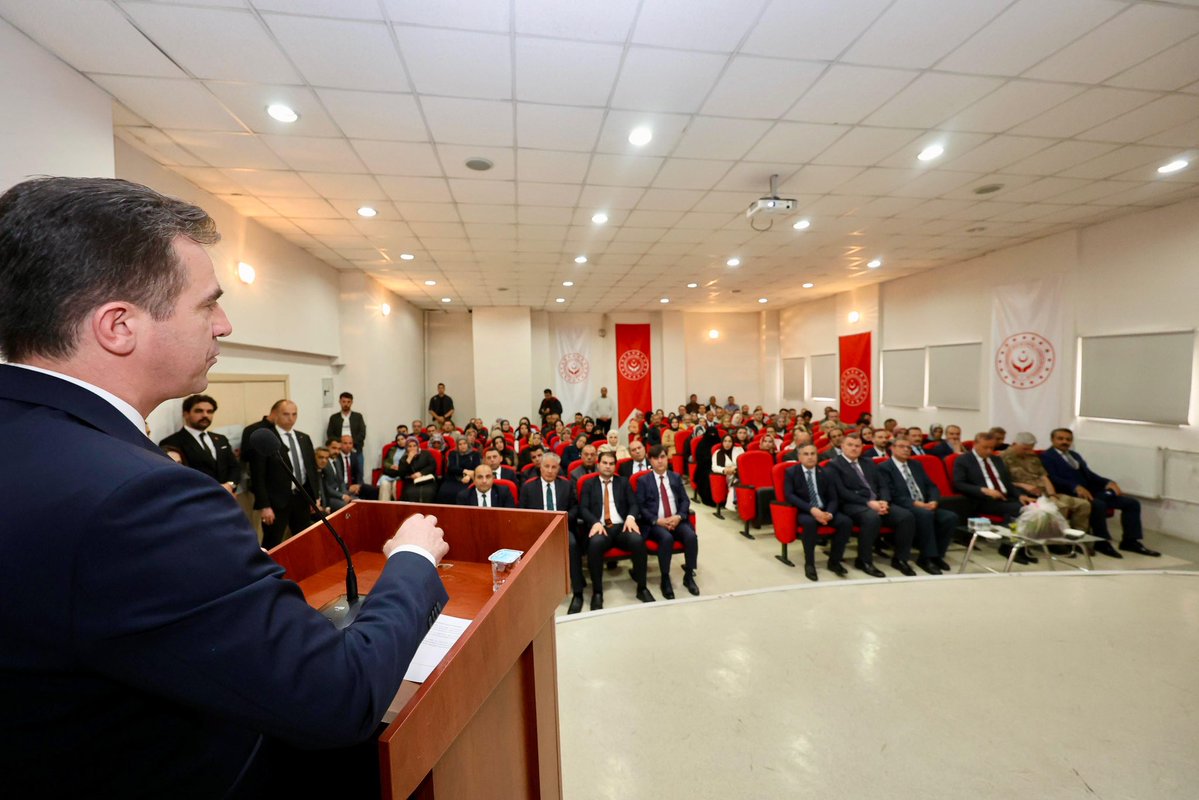 Bitlis Valiliği tweet media
