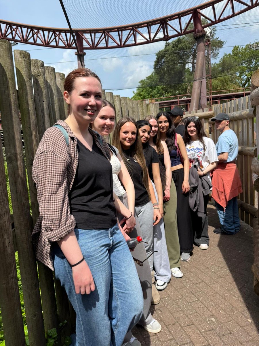 AT_SixthForm's tweet photo. Year 12s having a great time so far today on their Alton Towers praise trip! 

Amazing weather for it ☀️ 😄

@ArthurTerrySch https://t.co/Dmo7AUkTFv