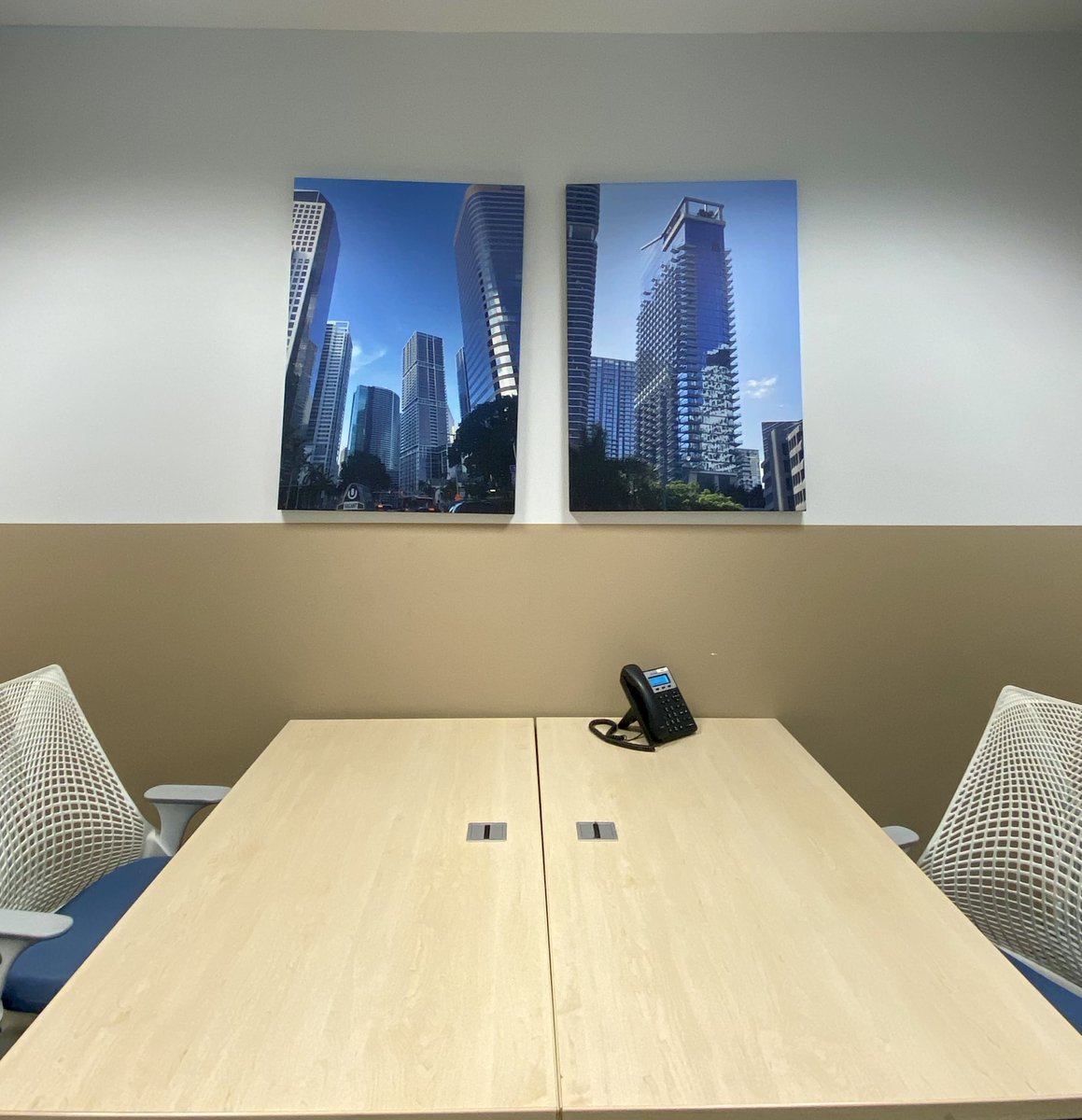 PickCenter's tweet photo. A volte serve solo concentrazione.
E il posto giusto per trovarla.
📩 info@pickcenter.com - 🌐 https://t.co/qSFa8rMdes

#PickCenter #CoworkingRoma #WorkSmart https://t.co/H4VmSj87h2