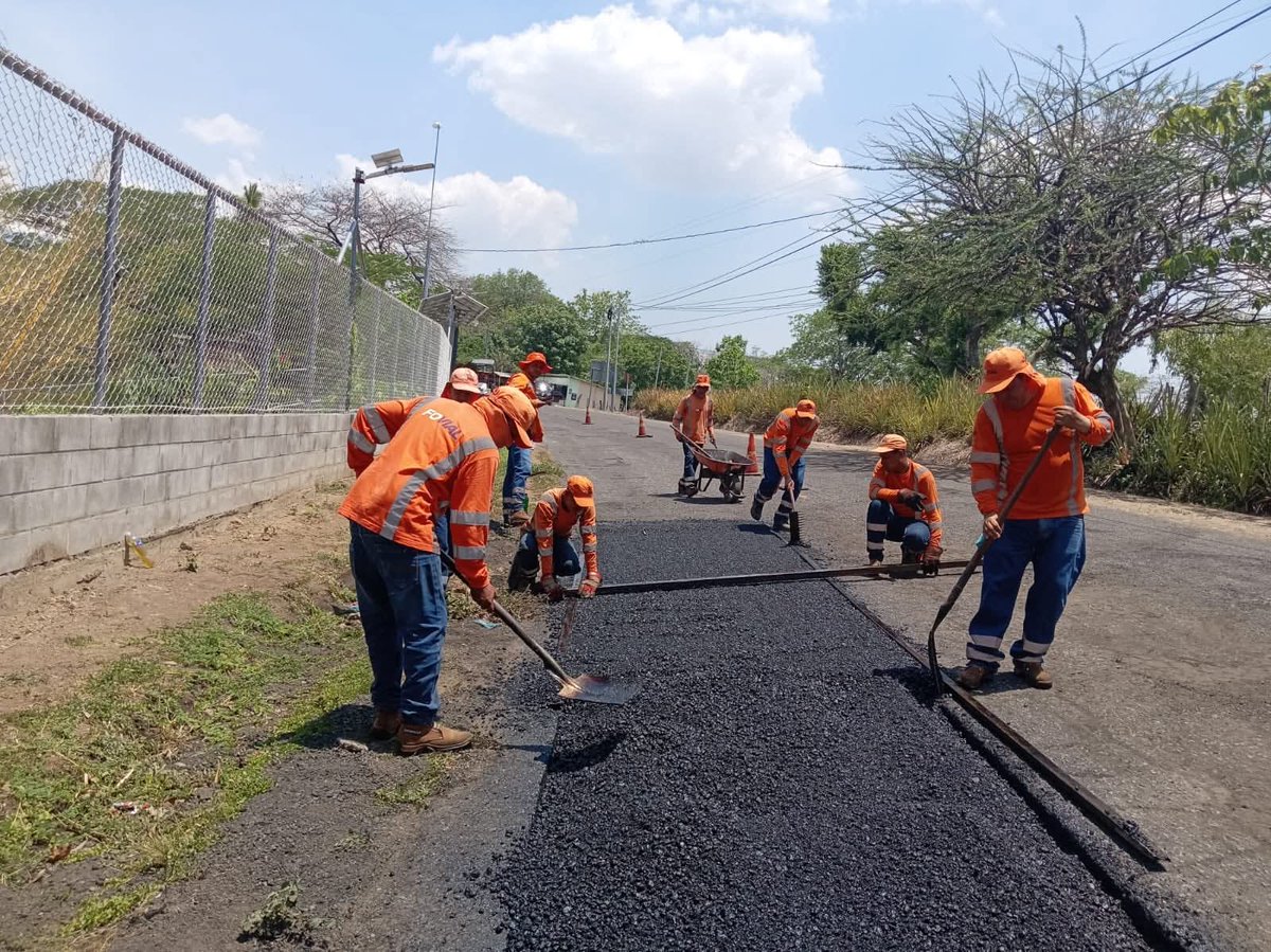 Ángel Lobos 🇸🇻 tweet media