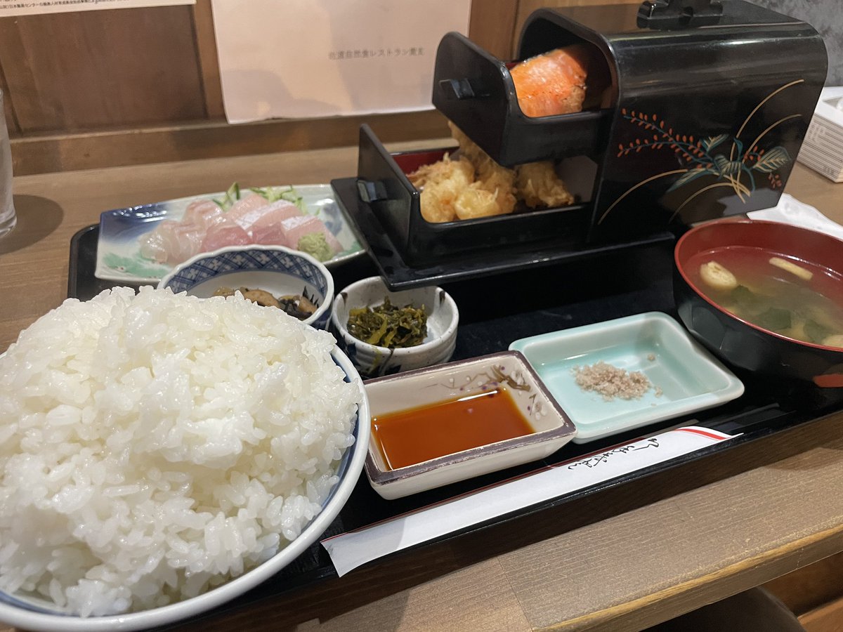 とんちぼ故郷に帰る tweet media