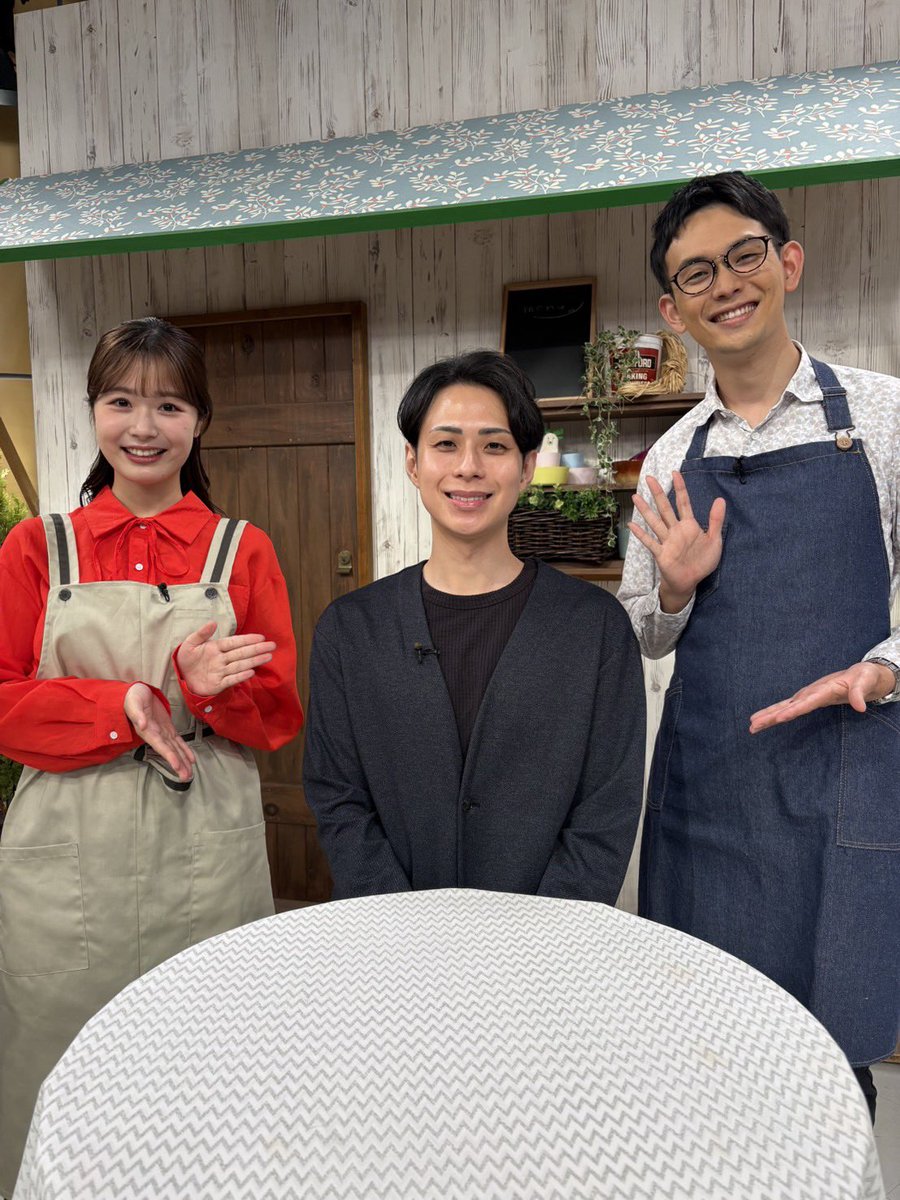 rkkcolorful's tweet photo. 明日(5/23)放送の #喫茶からふる ☕
ゲストには歌手の #林部智史 さんがご来店🤗
デビュー10周年を迎える林部さん。今回は来週から始まる全国ツアーのお話やアルバムへの想いをお話ししてくださいました✨７月には熊本公演が😊
是非ご覧ください📺 https://t.co/DgHdufRCUg