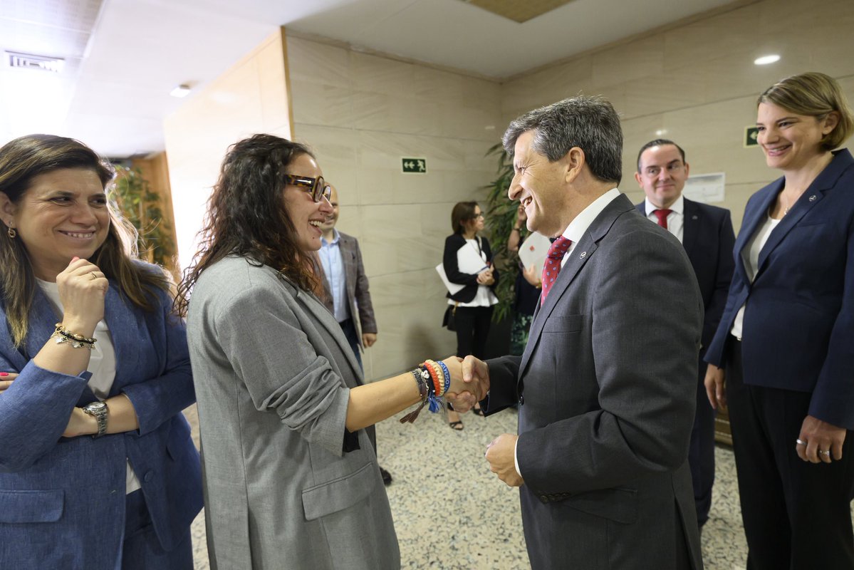 Lucía S. Fernández Alonso tweet media