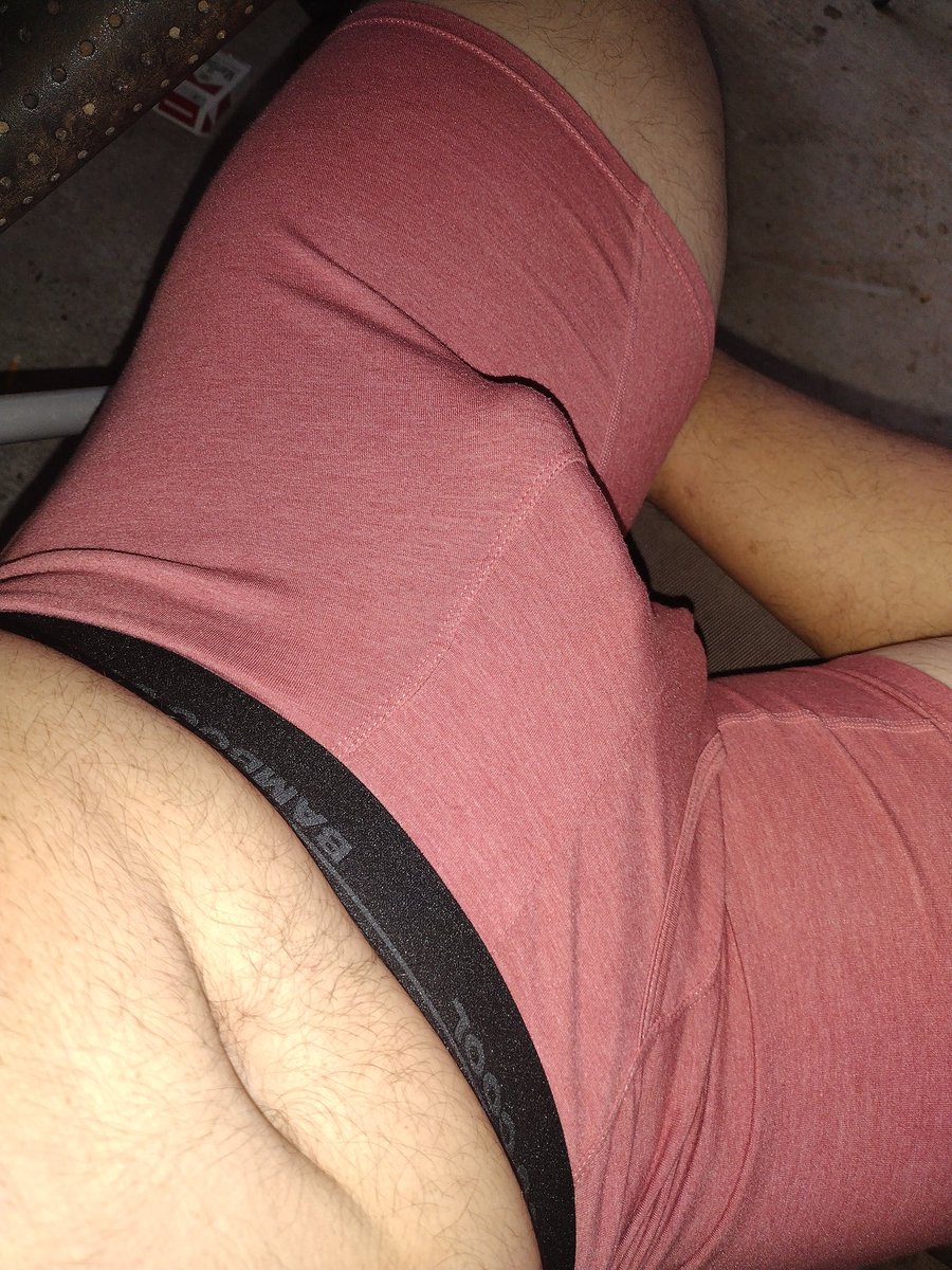 jm69689's tweet photo. Thick Thighs https://t.co/1ss1mbmRV2