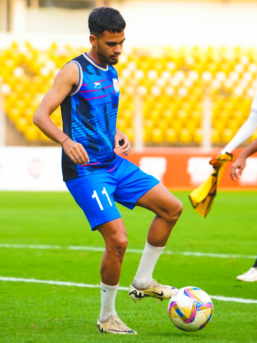 IndFtblLeague's tweet photo. Focused on finishing the season on a high ๐ซก
๐บ @ddsportschannel & @SonySportsNetwk
๐ป @WAVES_OTT & @SonyLIV
#StarCementIFL #IndianFootballLeague ๐ #IndianFootball โฝ #DEMSDEC https://t.co/9NlVlqgKF1