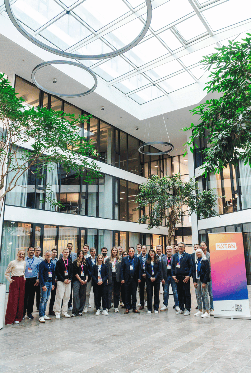 AllforOneGroup's tweet photo. #ValueRaising im #Mittelstand: Beim Member Roundtable von All for One &amp; NXTGN in Filderstadt diskutierten Expert:innen und Entscheider:innen, wie nachhaltige #Wertsteigerung  für Unternehmen gelingt. Im Fokus: klare Wertorientierung, systemisches Denken und echte Transformation. https://t.co/le8R9z12HD