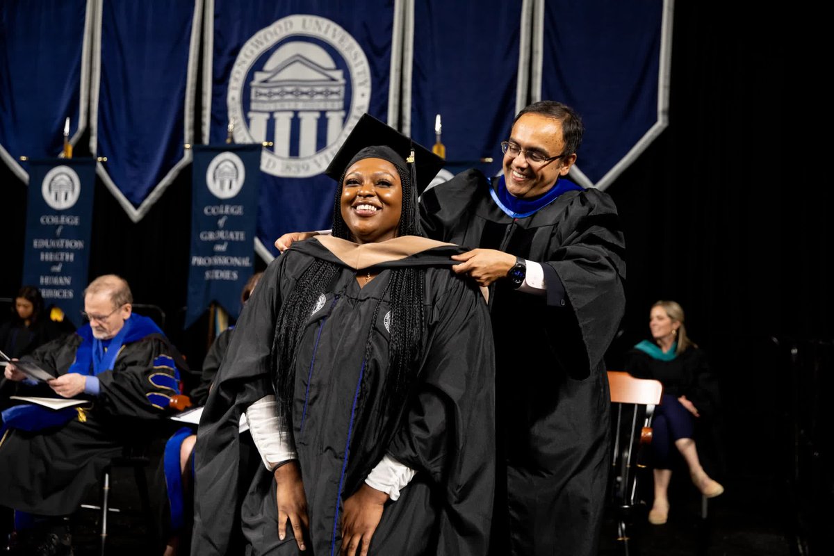 LongwoodCGPS's tweet photo. Last Friday's Graduate Commencement Ceremony was magic! We're so proud to celebrate our 2026 graduates who are leaders and changemakers ready to make a difference. Congratulations! ππ #LWGradStudies #LongwoodU https://t.co/lejKGzJSh6
