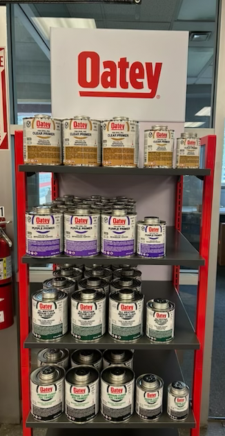 HerkowskiA's tweet photo. Another Oatey display perfectly executed by our own Penny Rimdzius 👏
Stocked, organized, and ready to sell.

#Oatey #MerchandisingMatters #hsareps #PlumbingIndustry #DistributorSupport #StockedAndReady #PlumbingSolutions https://t.co/Pezwb74DWB