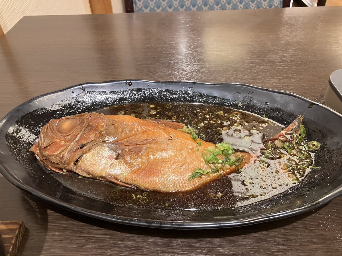 liac70416's tweet photo. 夕食美味しくて食べすぎた
お腹落ち着かせて遅めの温泉
大浴場誰もいなくて貸し切り状態だった https://t.co/gfmBQK7Ps3