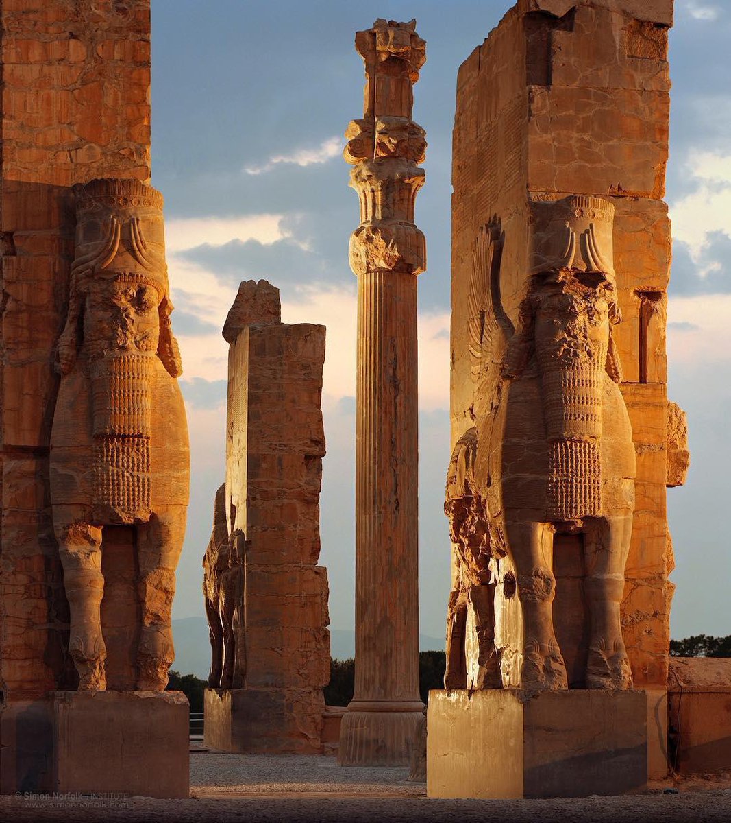 ArchaeoHistories tweet media