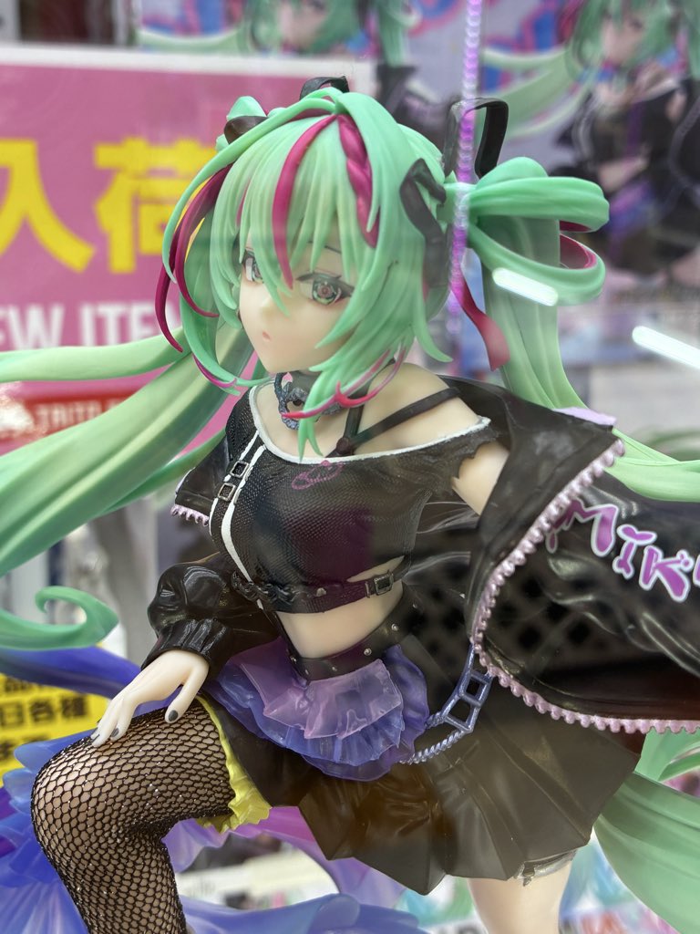 景品情報】 FiGUIiZMα 初音ミク-Punk!- 入荷中です^ ^ #タイトー