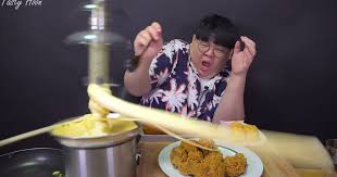 焼きそばパン tweet media
