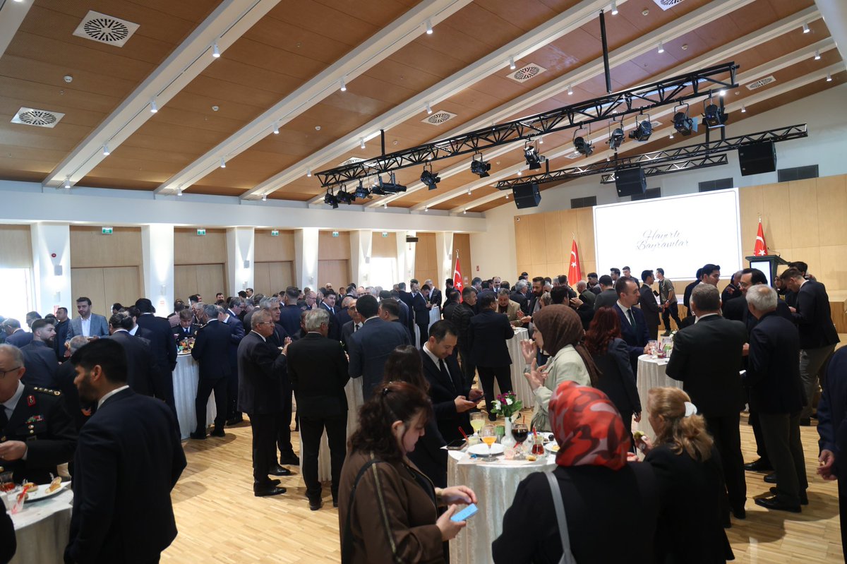 Mustafa Hakan ÖZER tweet media