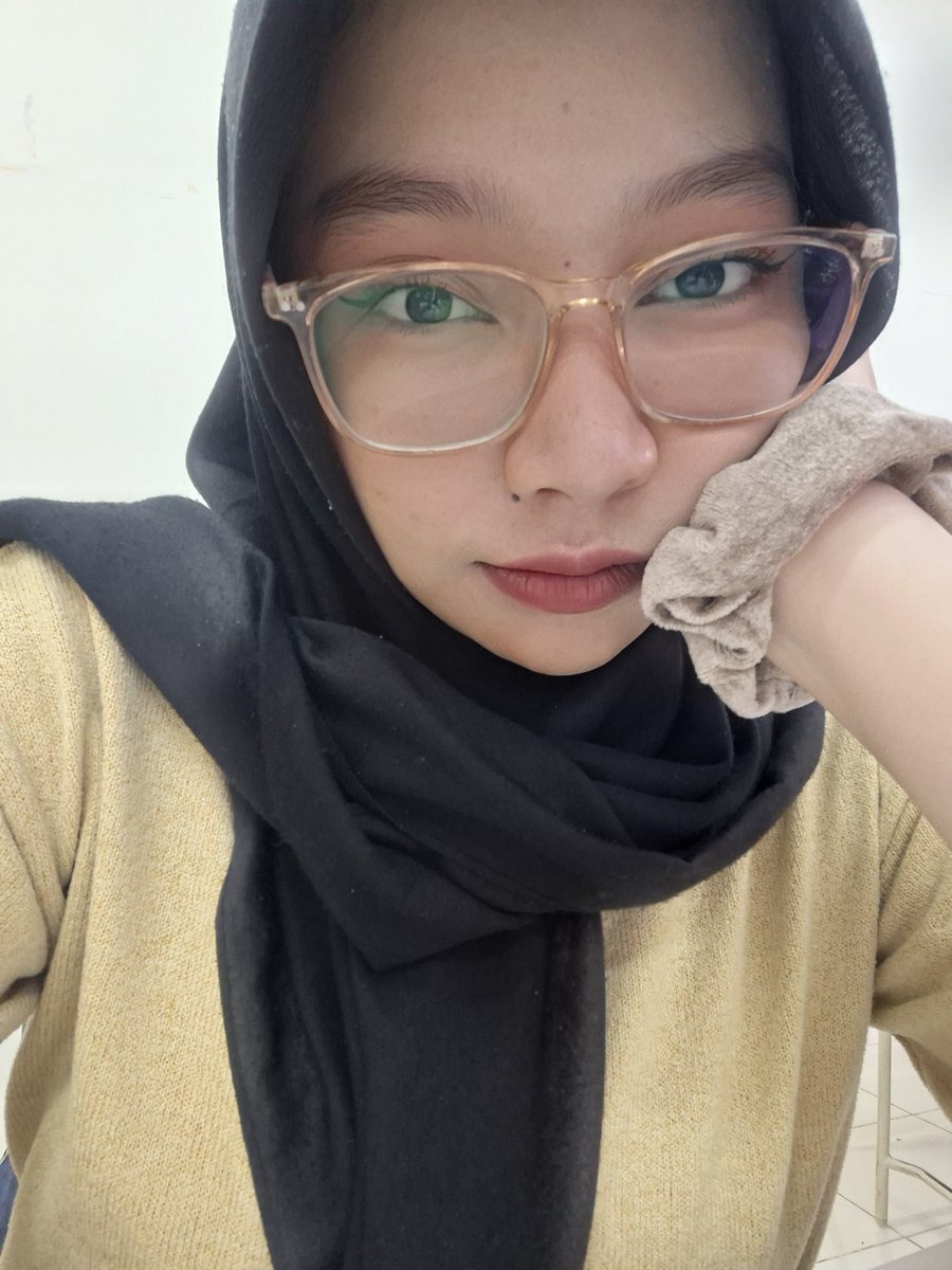 Wulanrl tweet media