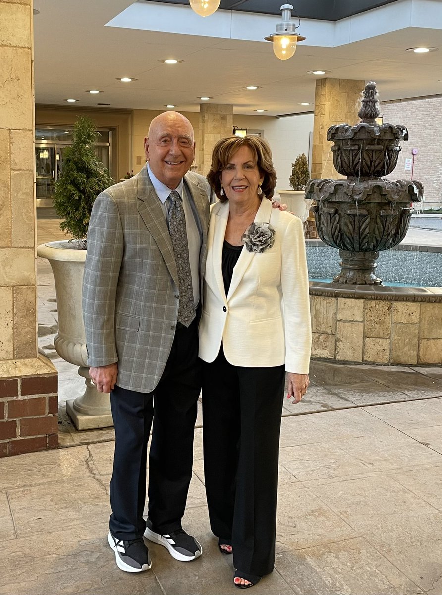 Dick Vitale tweet media