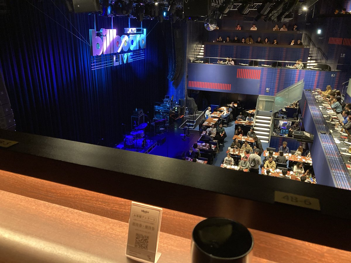 kazu773649892's tweet photo. 初めてのBillboard Live 最高
ステージから離れて皆んなと踊ってくれるファンサービス素晴らしく古き良きsole music心に響く良い一夜になった。また来日してくれ. #TheeSacredSouls https://t.co/rse0tniXT0