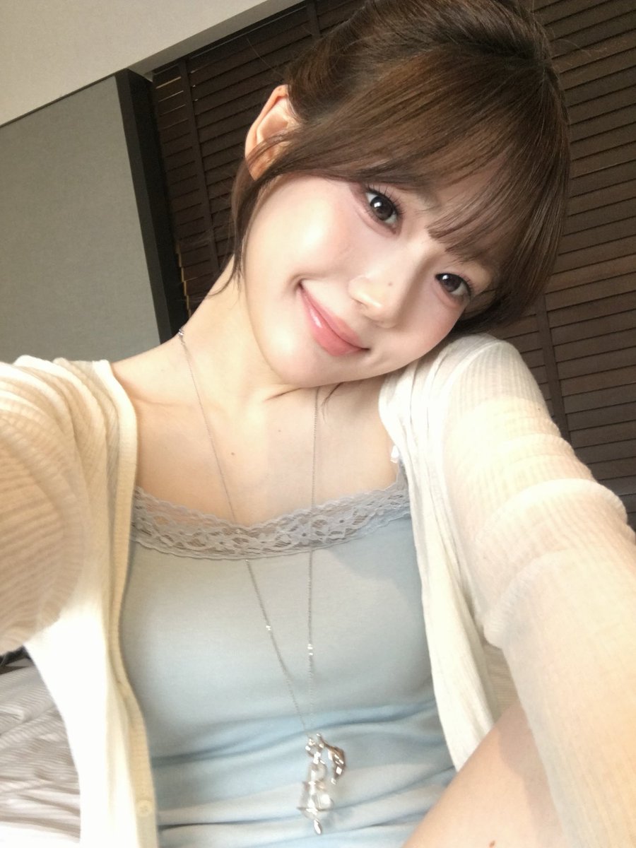 ❤︎ tweet media