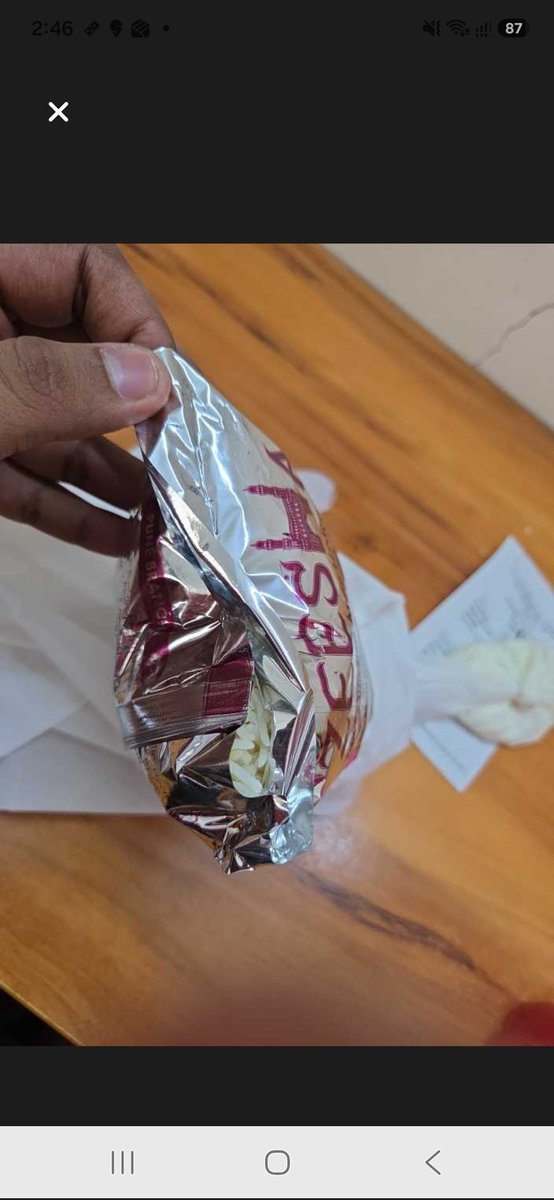 ShashwatShandi8's tweet photo. @zomatocare See package was open from one side , how ?? Rest of the things and evidences are already mentioned in the previous comments with the photos attached. https://t.co/wuHPdbVdjU