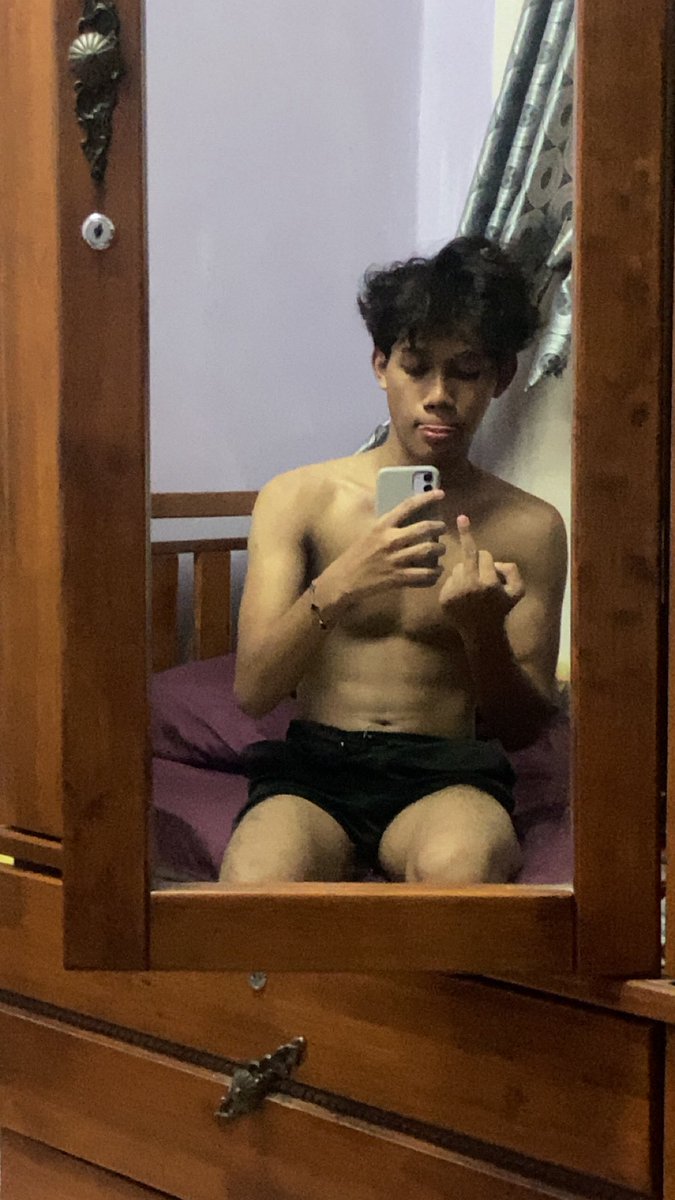 qvntslvc66's tweet photo. sc saw it first👅 https://t.co/vkQyO9ffpR