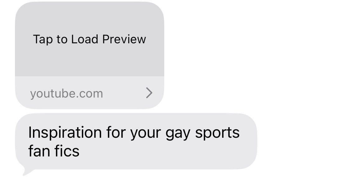 SpacecadetPep's tweet photo. Unfortunately my husband does and sent me a video of that arsenal player who lost his shorts on the field 🙄 https://t.co/oivLXtiPSC