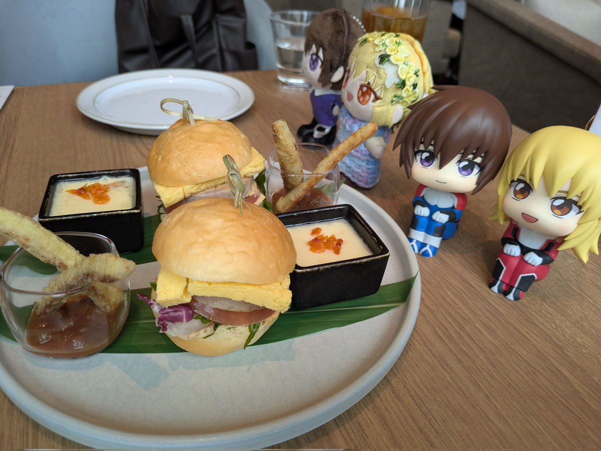 くろあめ tweet media