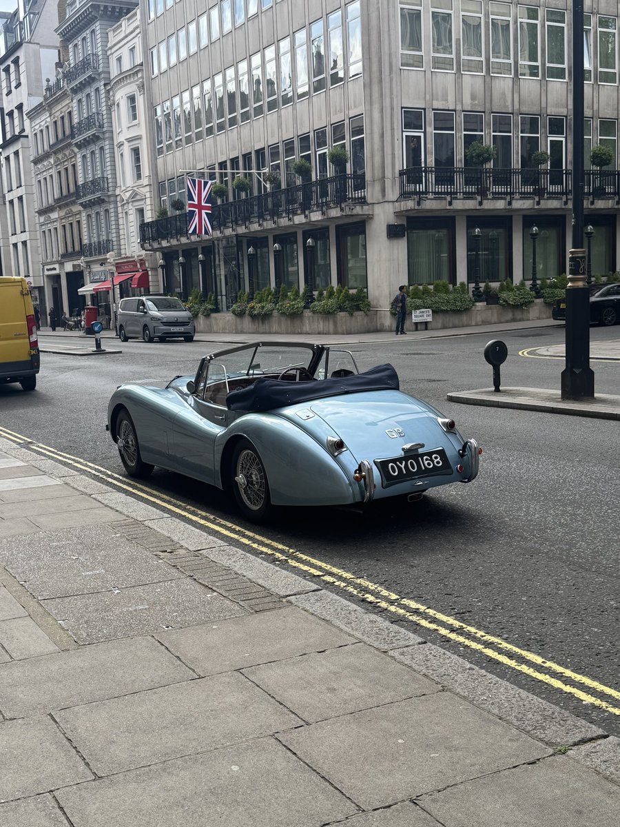 Rockstars Cars tweet media