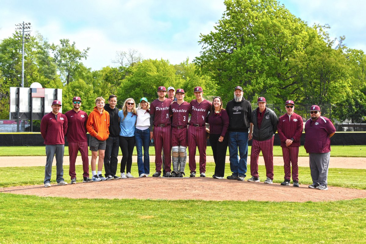RRDiamondClub's tweet photo. Senior Day! We were excited to honor our Class of 2026 co-captains @JeffreyMaslar , Kristofer Johnson, &amp; Kyle Rush on May 16, 2026. 

Thank you to @b72smith for the great photography and to the entire #RiverDiamondClub!

Gallery Link: https://t.co/E3jyhAFxZs https://t.co/8NWVWKFFq4