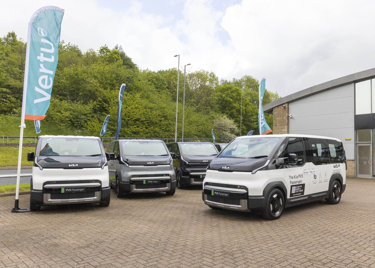 MotorTrader tweet media