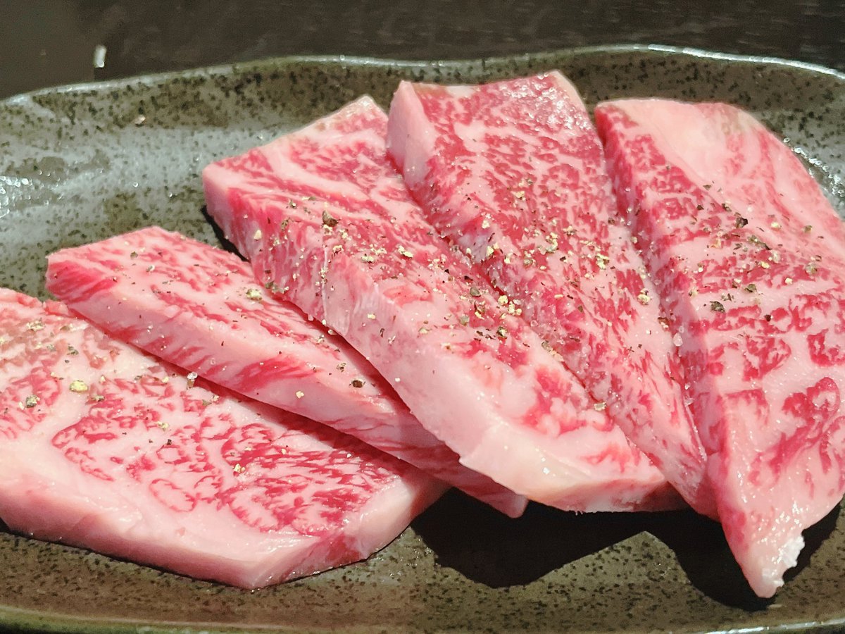 comachi_v's tweet photo. 今日は焼肉の日でした(∩❛ڡ❛∩)
あーおいしかった！ https://t.co/94S81qRxqq