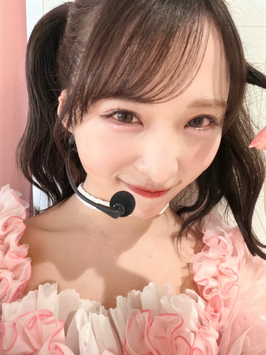 小栗有以 tweet media