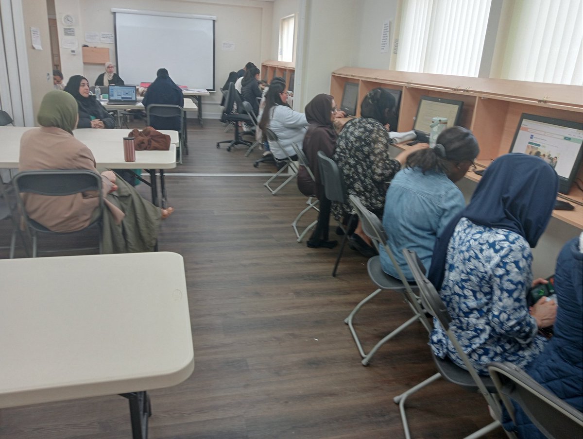 saharainpreston's tweet photo. Busy morning @saharainpreston people got assistance and support for creating CVs and conducting online job searches.We are thankful to all partners @JCP @PCC @LCC @Lotteryfunded https://t.co/3FAgPlcH7x